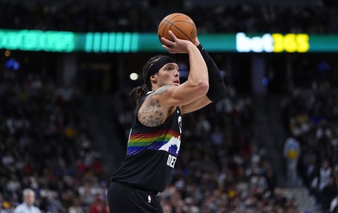 开云官网-掘金官方：阿隆·戈登腿筋受伤 本场提前退赛&amp;不会回归