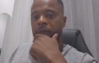 开云体育下载-埃弗拉：我爱阿森纳，但他们每年都像“播种”时被拽住命根子