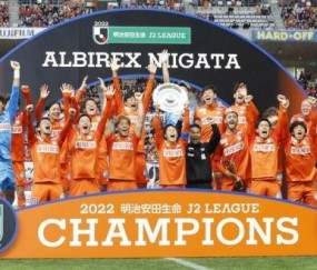 中甲冲超靠外援?看看日本J2霸主的巴萨风团队足球