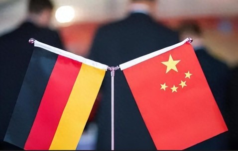 开云-德媒：轮到中国给德国提条件了，天意弄人，想不到我们也有今天